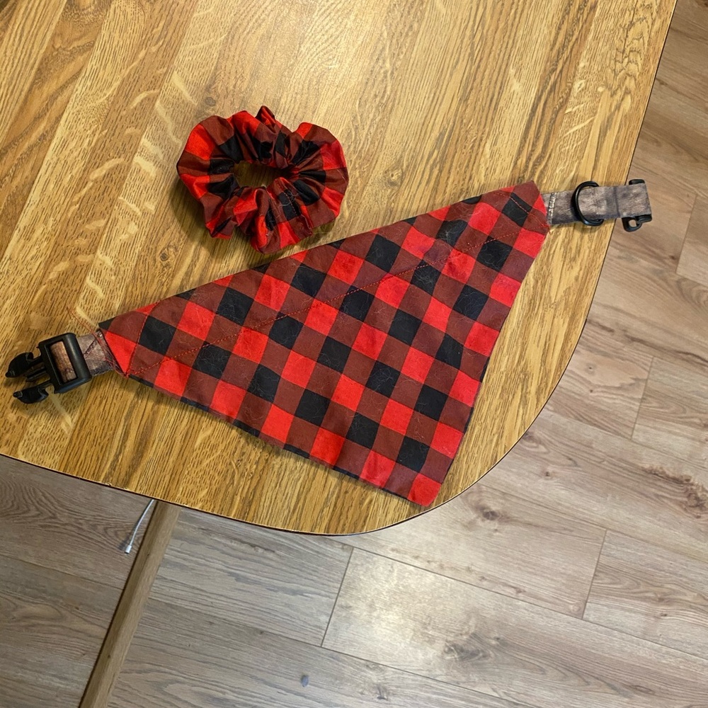 Slip over collar bandana and matching scrunchie!